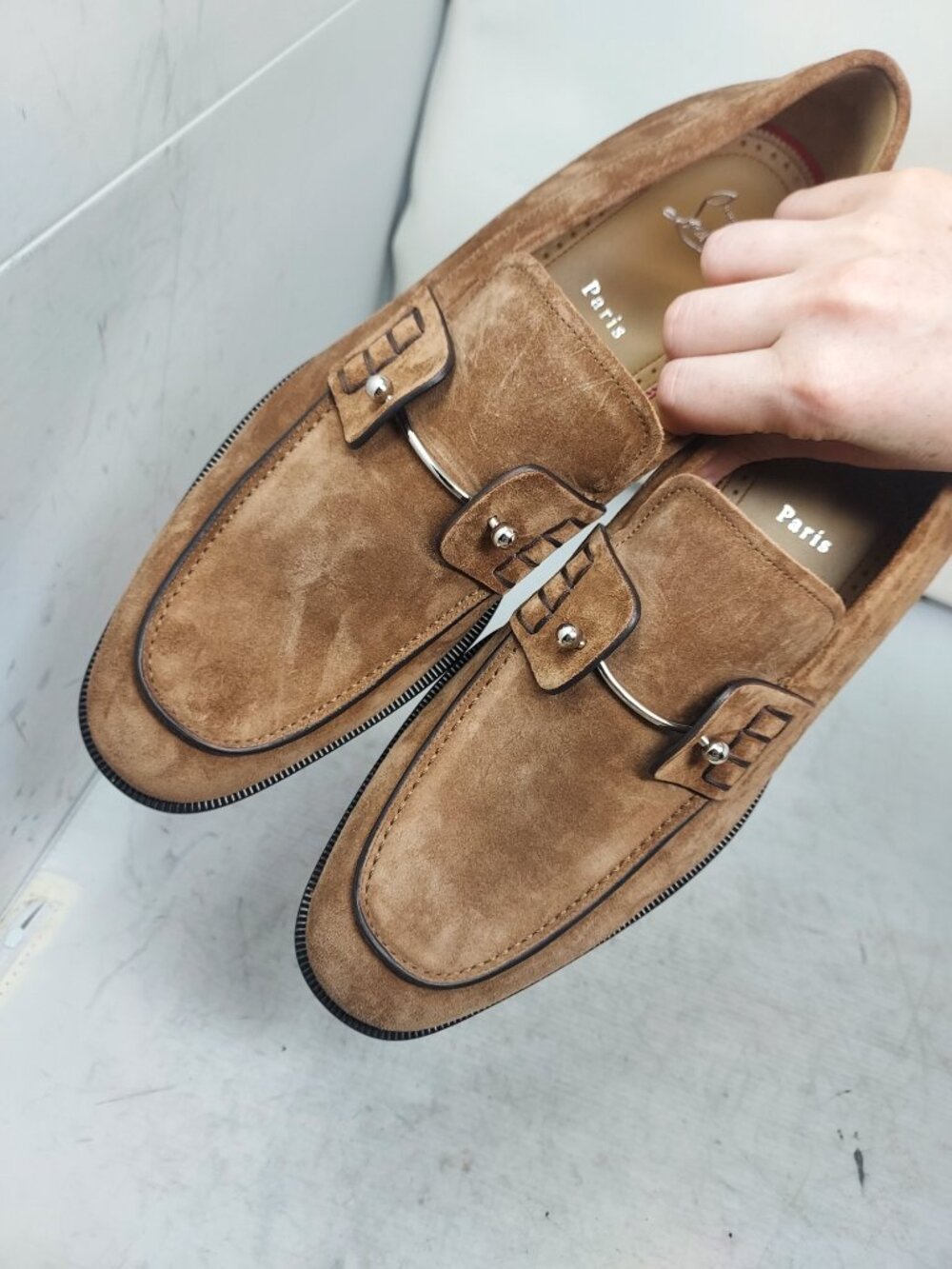 CHRISTIAN LOUBOUTIN MENS Chambelimoc Hardware Brown Suede Loafer - Picture 4 of 12
